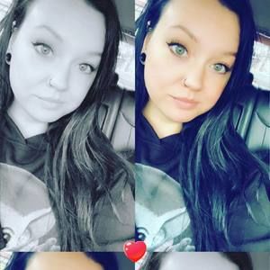 Meet your Posher, Kayla